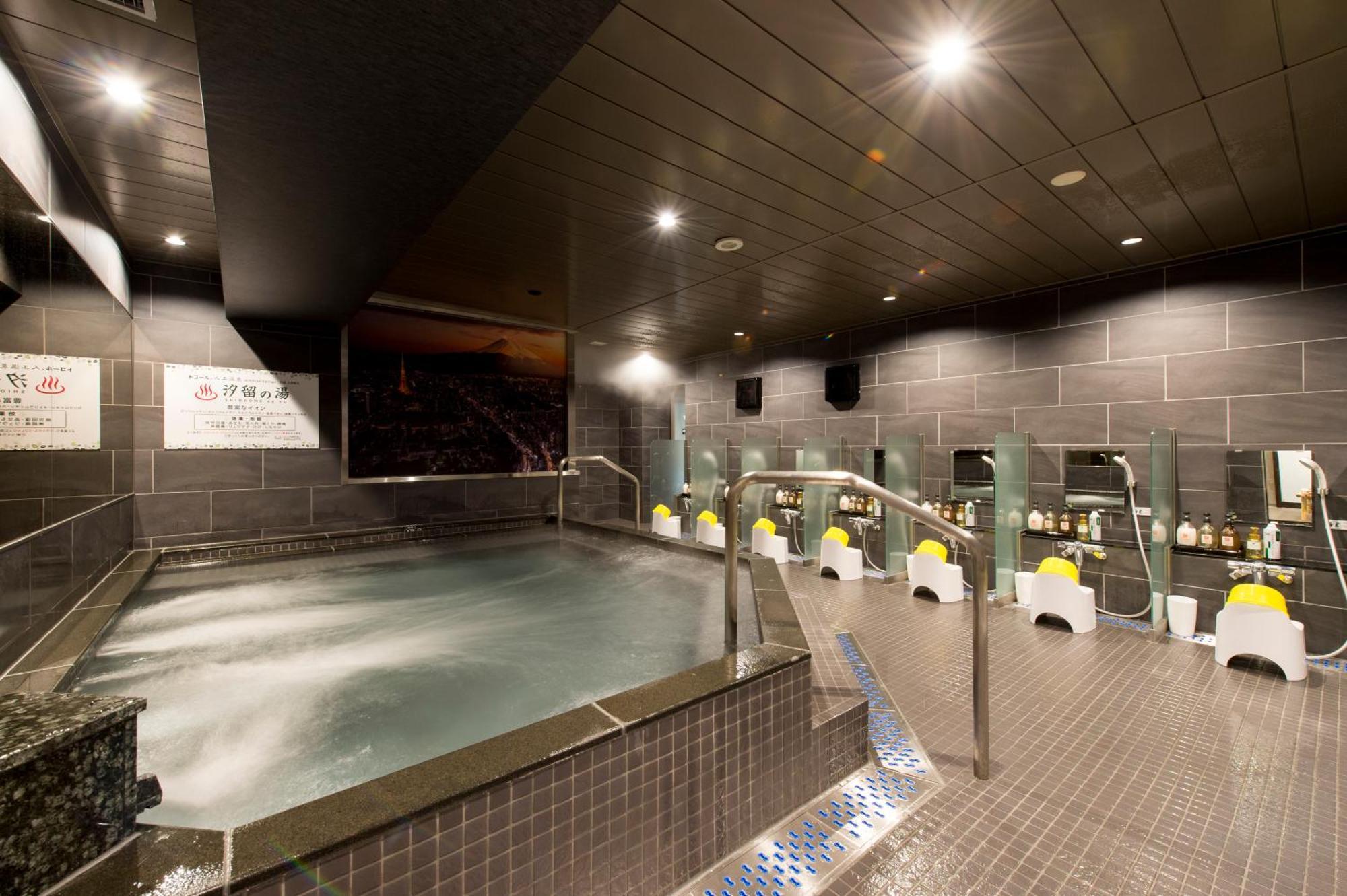 Capsule Hotel Anshin Oyado Akihabara Tokyo Eksteriør billede